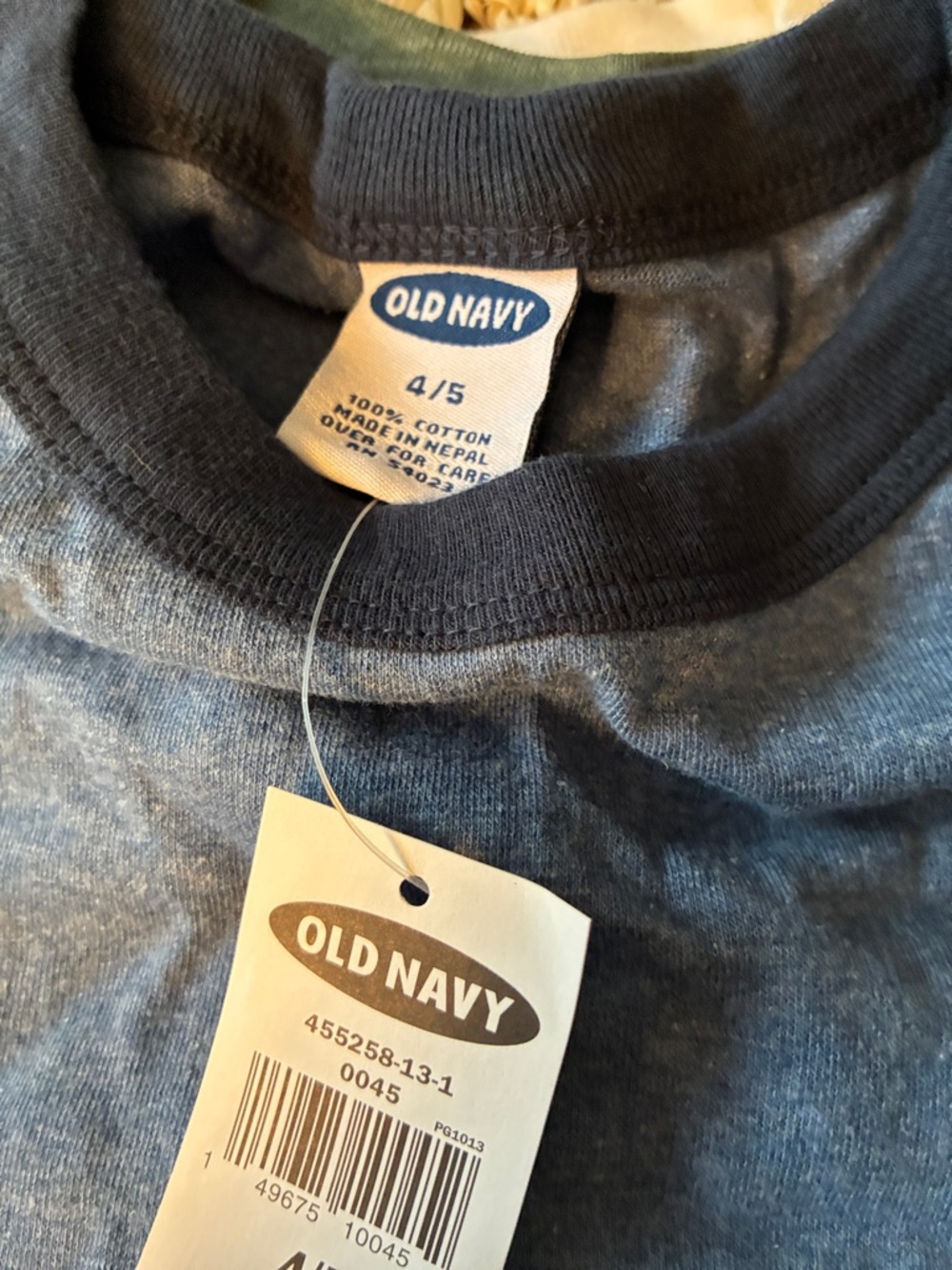 NEW! 7 Old Navy Little Kids' Tees - Picture 6 of 11